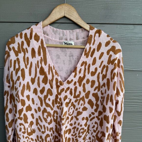 Show me your mumu cliffside leopard print tunic sweater - Picture 4 of 8